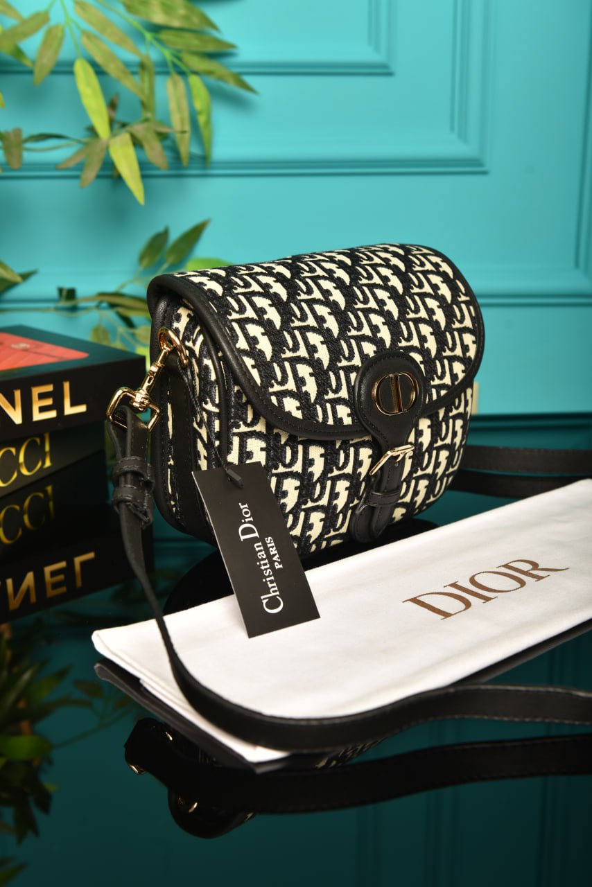 CD - Medium Bobby Bag