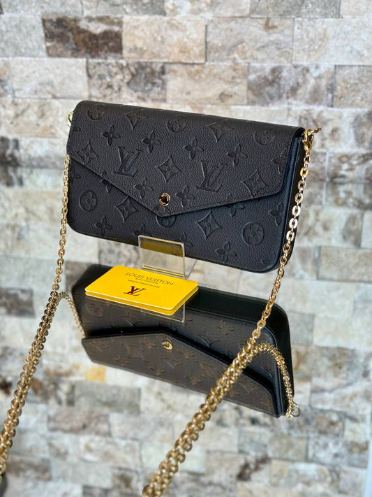 L- Leather Fellice Wallet (v4)