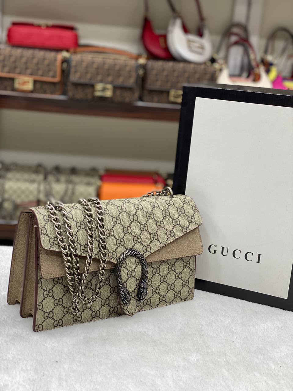 GG - Dionysus (6 Color)