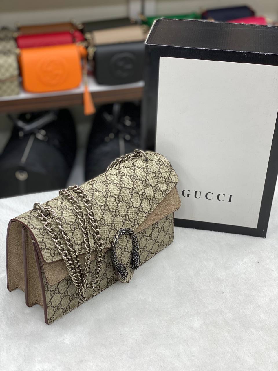 GG - Dionysus (6 Color)