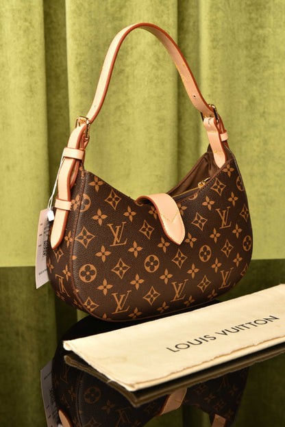 LVS - Low Key Shoulder Bag