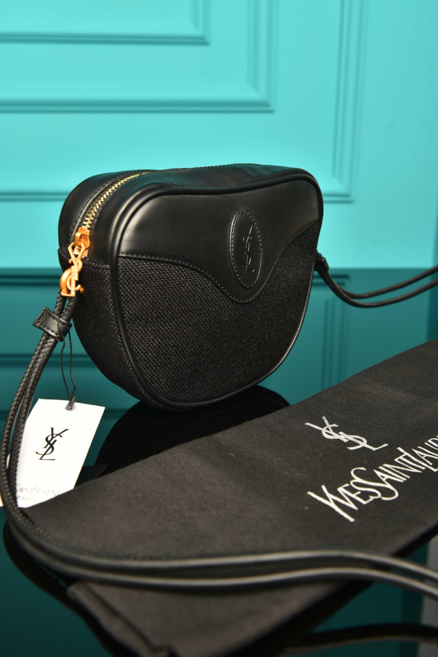 YSI - Le 5 A 7 Hobo Bag In Smooth Leather