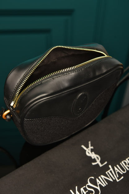 YSI - Le 5 A 7 Hobo Bag In Smooth Leather