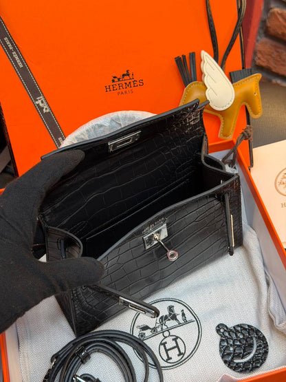 HMS - Kelly 19 - (Video)