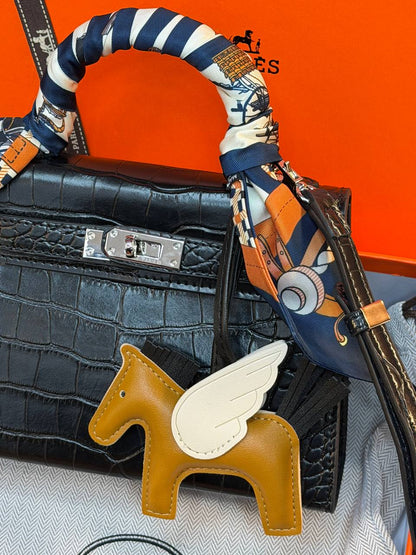 HMS - Kelly 19 - (Video)